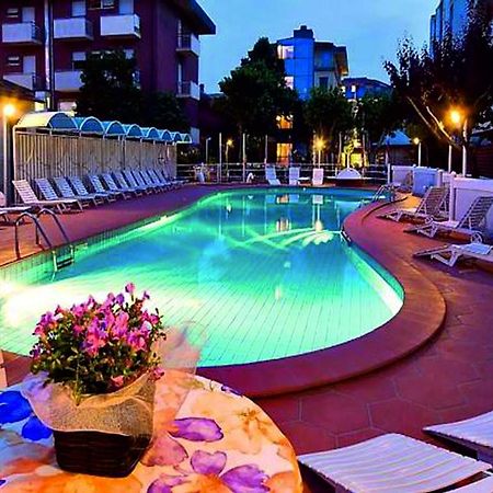 Hotel Rosalba - Valentini Family Village Bellaria-Igea Marina Exterior photo