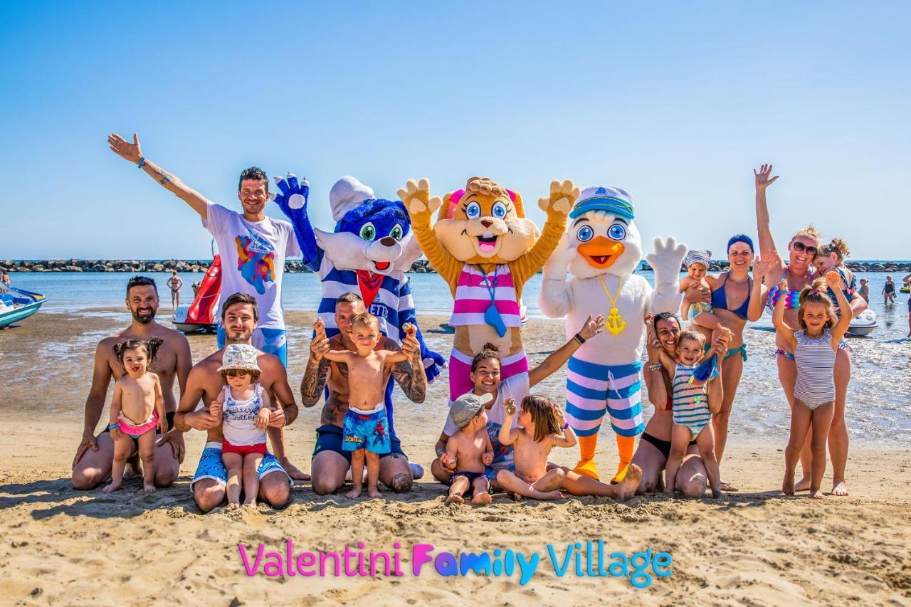 Hotel Rosalba - Valentini Family Village Bellaria-Igea Marina Exterior photo